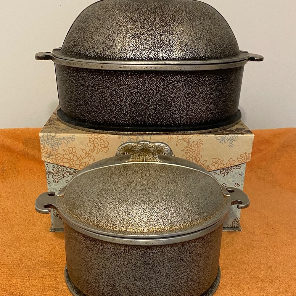 Guardian Service Dutch Oven Set - Black and Silver. Vintage 1950-60